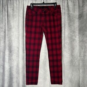 Truce Red & Black Plaid Skinny Jeans - size 9